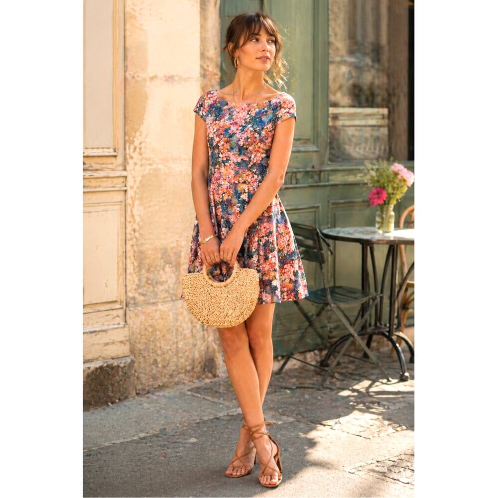Betsey Johnson 6 Floral Print Fit&Flare Mini Dress $179 Cap Sleeves Pink NWT